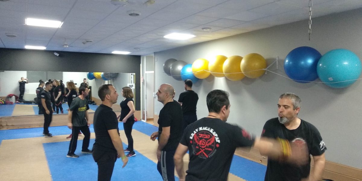 Clase Krav Maga